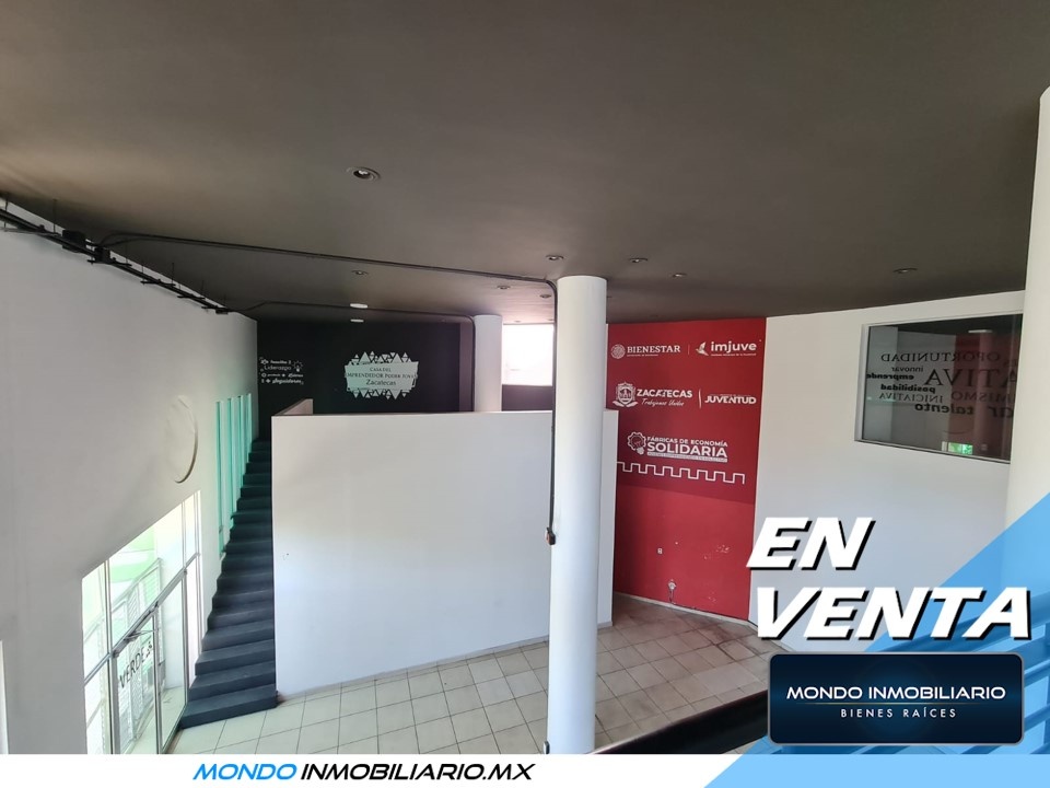 LOCAL COMERCIAL EN RENTA EN AV. UNIVERSIDAD MUY AMPLIO - Mondo Inmobiliario