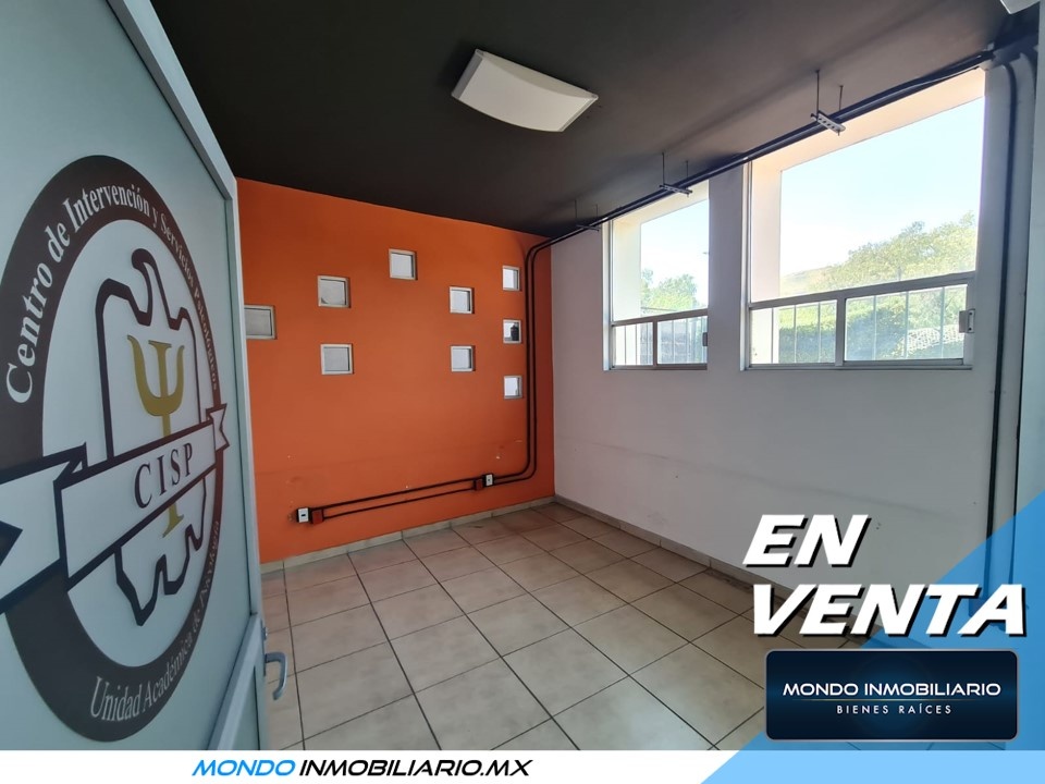 LOCAL COMERCIAL EN RENTA EN AV. UNIVERSIDAD MUY AMPLIO - Mondo Inmobiliario