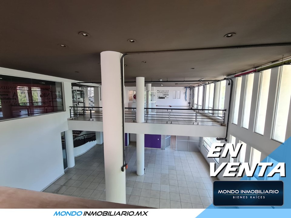 LOCAL COMERCIAL EN RENTA EN AV. UNIVERSIDAD MUY AMPLIO - Mondo Inmobiliario