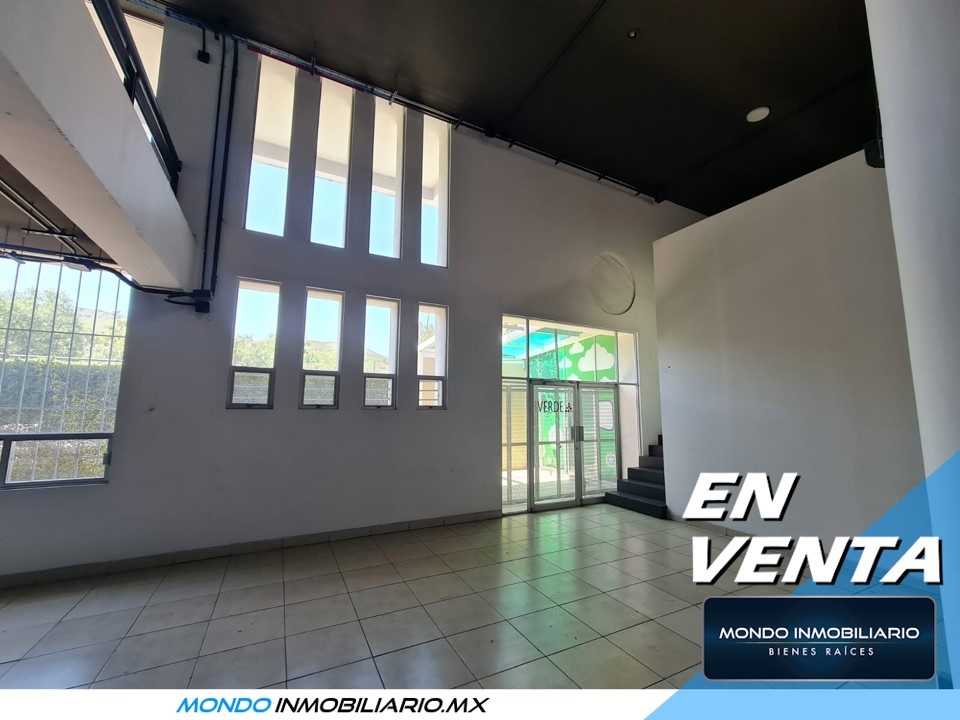 LOCAL COMERCIAL EN RENTA EN AV. UNIVERSIDAD MUY AMPLIO - Mondo Inmobiliario