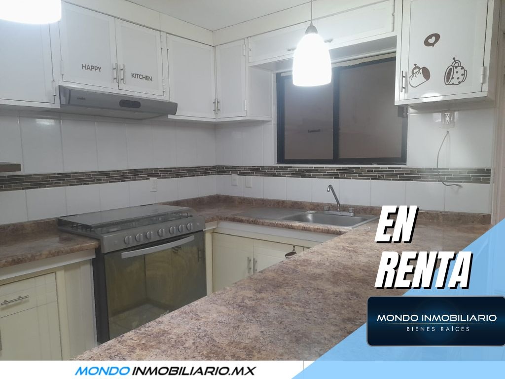 CASA AMPLIA EN COLINAS DEL PADRE 3RA SECCION - Mondo Inmobiliario